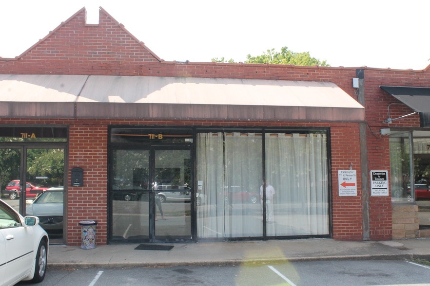 More Photos Of 711 N Person St, Raleigh Storefront For Sale
