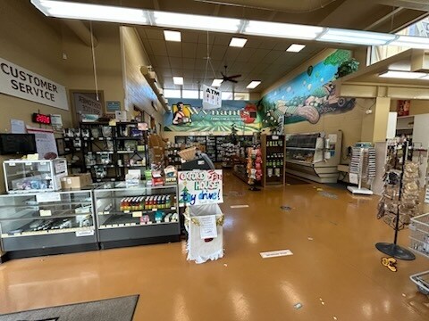 More Photos Of 722 S A St, Springfield Freestanding For Sale