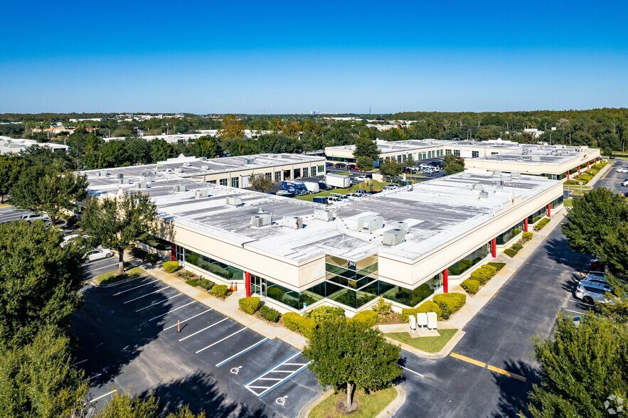 More Photos Of 7362 Futures Dr, Orlando Coworking Space