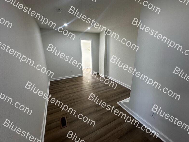 More Photos Of 1115 Felix St, Saint Joseph Apartments For Sale