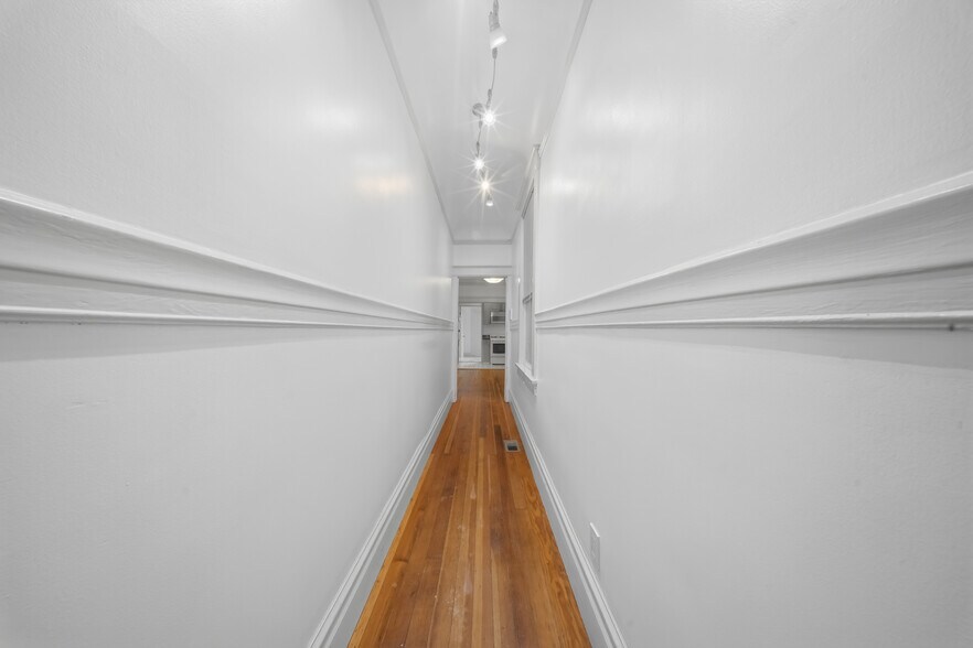More Photos Of 561 Minna St, San Francisco Multifamily For Sale