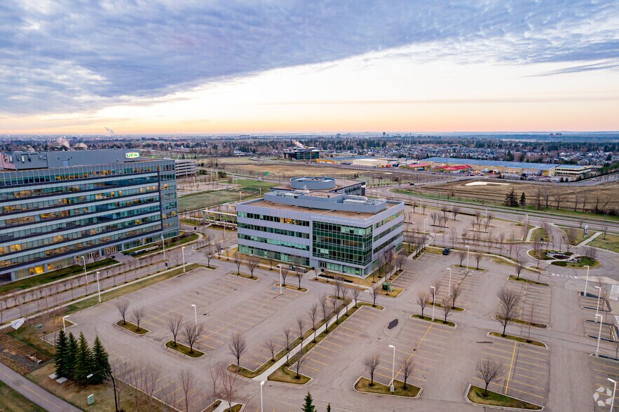 More Photos Of 4954 Richard Rd SW, Calgary Office For Lease