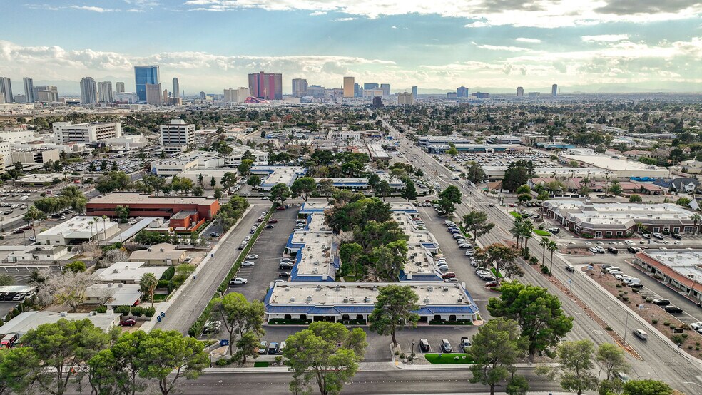 More Photos Of 601 S Rancho Dr, Las Vegas Medical For Sale