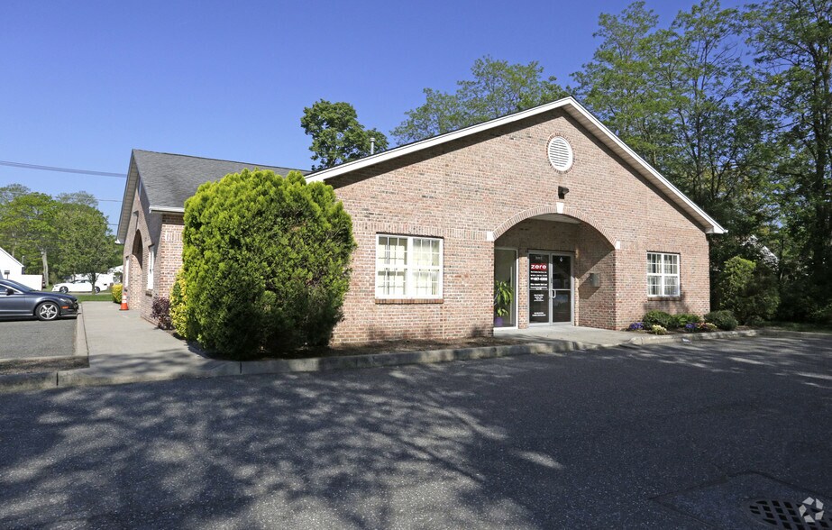 More Photos Of 2155 Ocean Ave, Ronkonkoma Medical For Lease