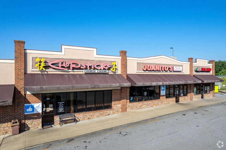 More Photos Of 3870-3998 Bremen Crossing, Bremen General Retail For Lease