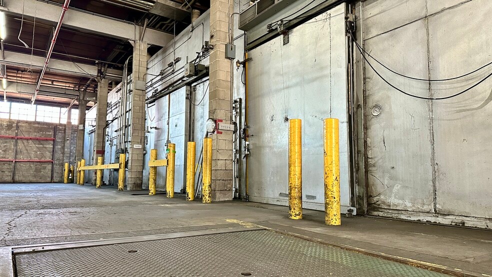 More Photos Of 200 Stewart Ave, Brooklyn Manufacturing For Sale