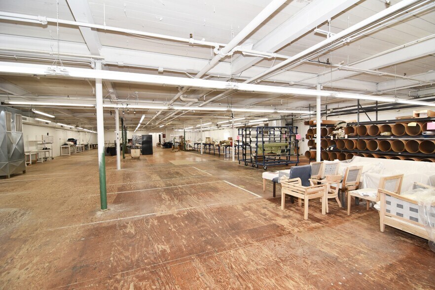 More Photos Of 1026 Main Ave SE, Hickory Manufacturing For Sale