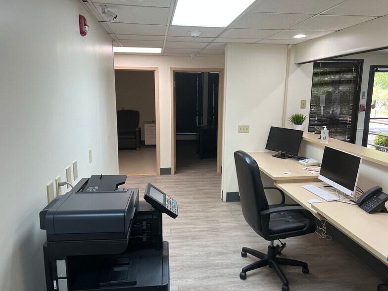More Photos Of 6685 Merchants Way, Morrow Medical For Lease
