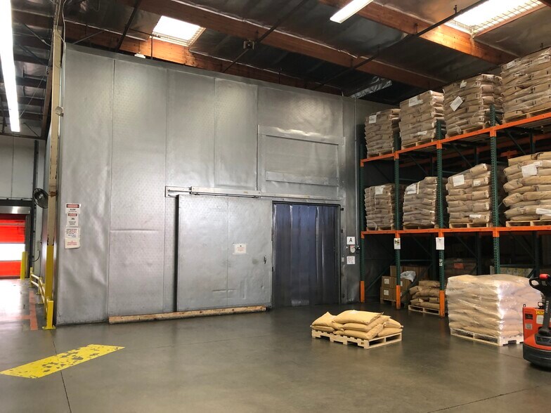 More Photos Of 4567 Firestone Blvd, South Gate Refrigeration Cold Storage For Sale