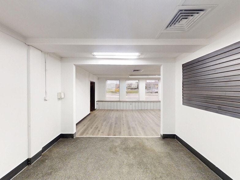 More Photos Of 138 E 12th St, Erie Freestanding For Lease
