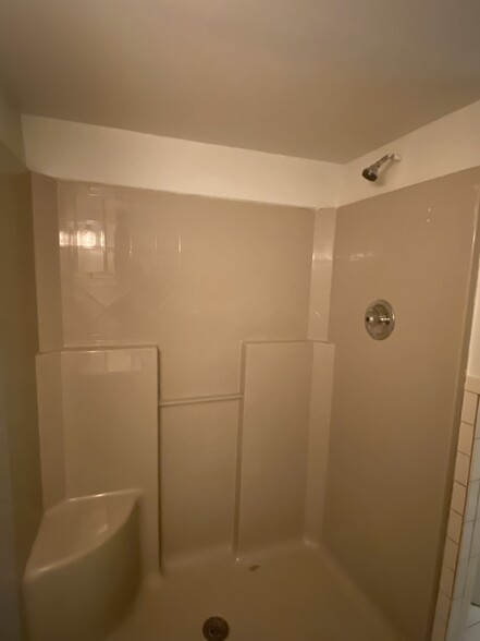 More Photos Of 80-90 Harrison Ave, Jersey City Flex For Lease