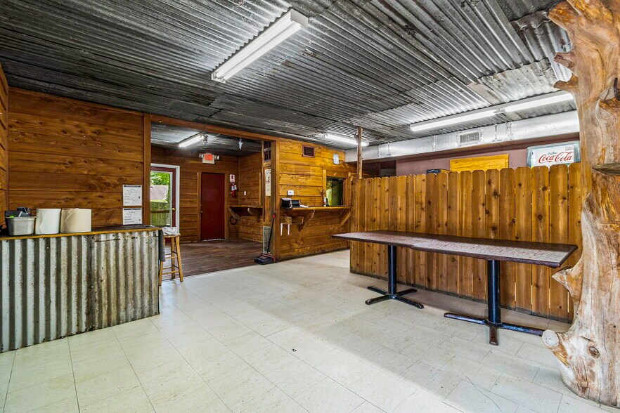 More Photos Of 360 Bill Garsee rd, Moscow Specialty For Sale