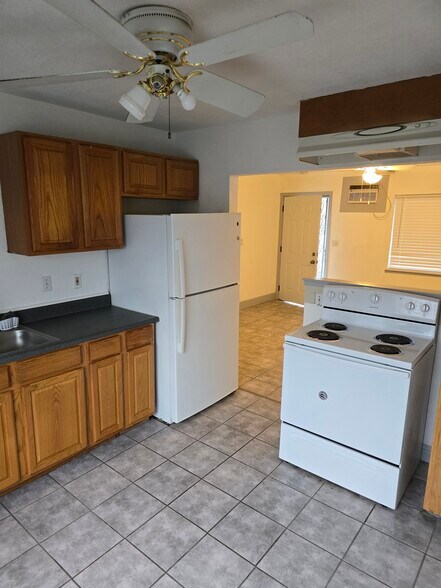 More Photos Of 810-820 Lampasas Ave, Sacramento Apartments For Sale