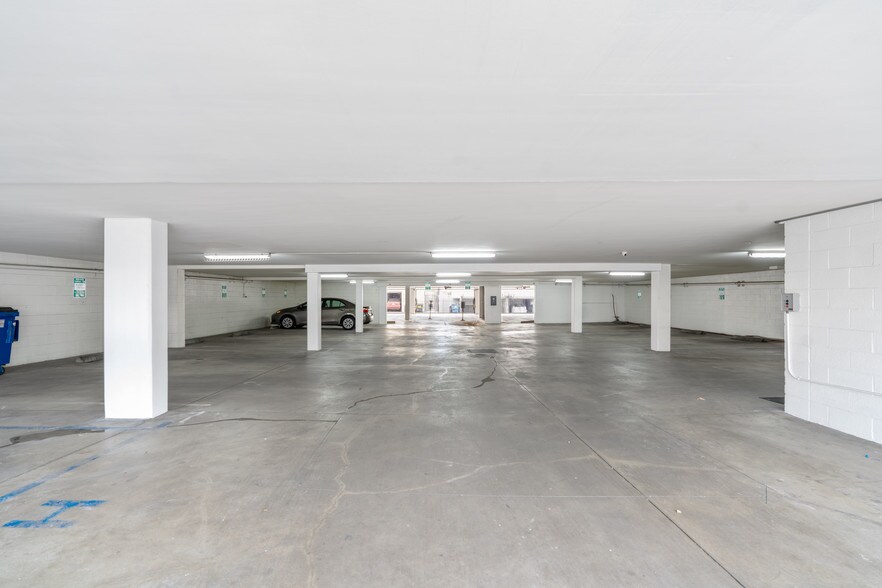 More Photos Of 1120 S Robertson Blvd, Los Angeles Medical For Lease