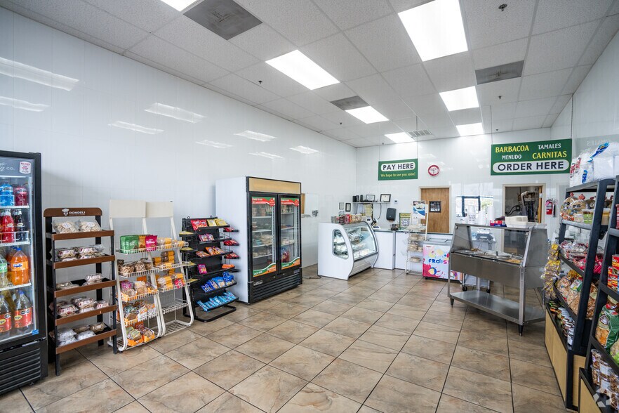 More Photos Of 701 E Nolana Loop, Pharr Storefront For Sale