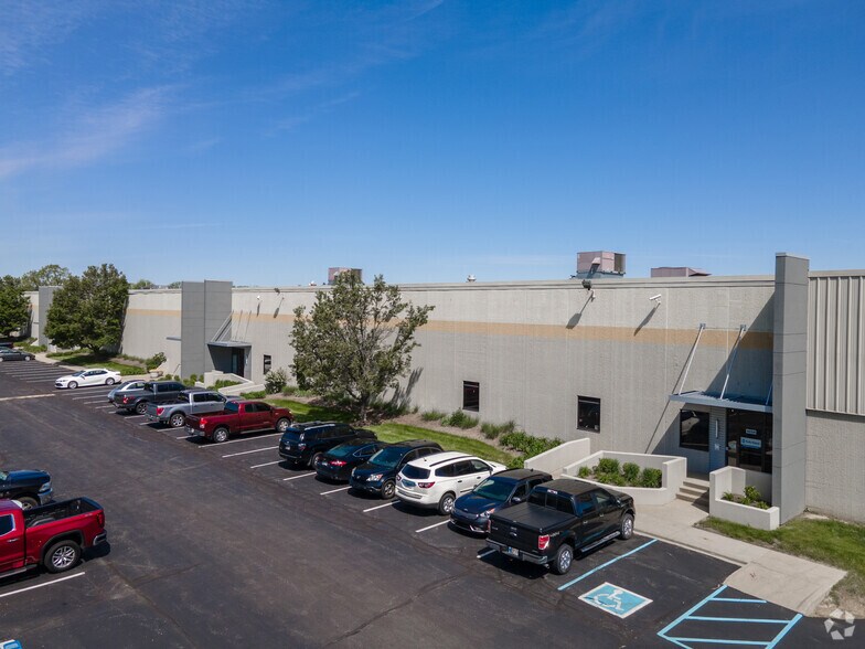 Primary Photo Of 6024-6108 W 79th St, Indianapolis Warehouse For Lease