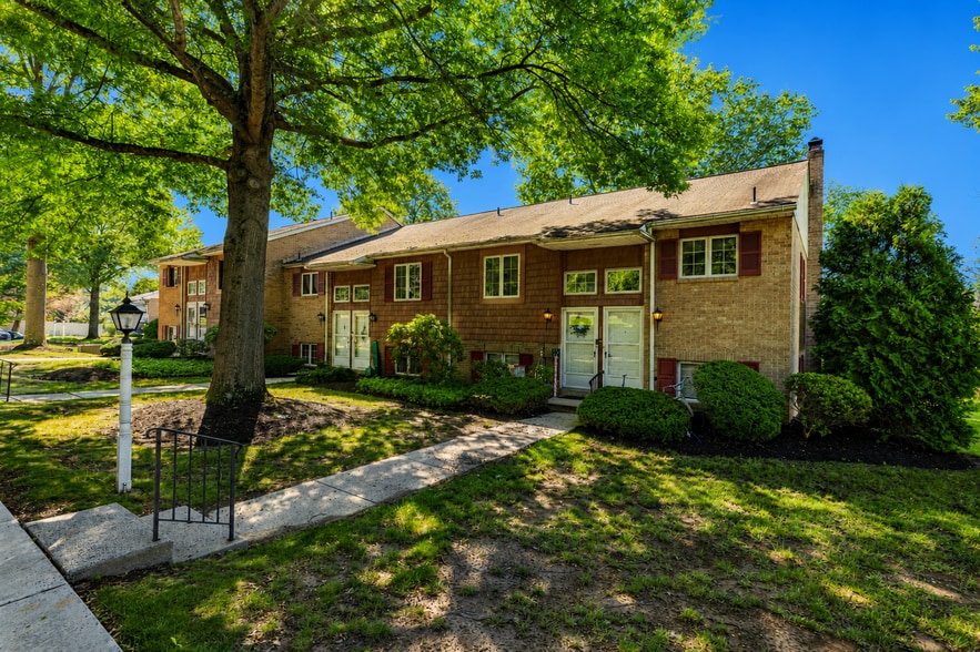 More Photos Of N Ridge Road Ridgeway ct, Perkasie Multifamily For Sale