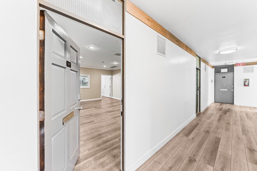 More Photos Of 3315-3345 Newport Blvd, Newport Beach Storefront Retail Office For Lease