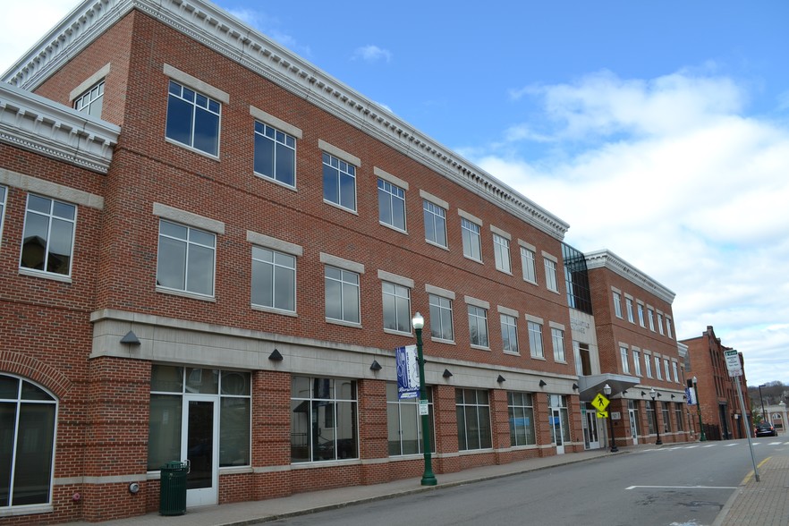 Primary Photo Of 55 Main St, Norwich Office For Lease