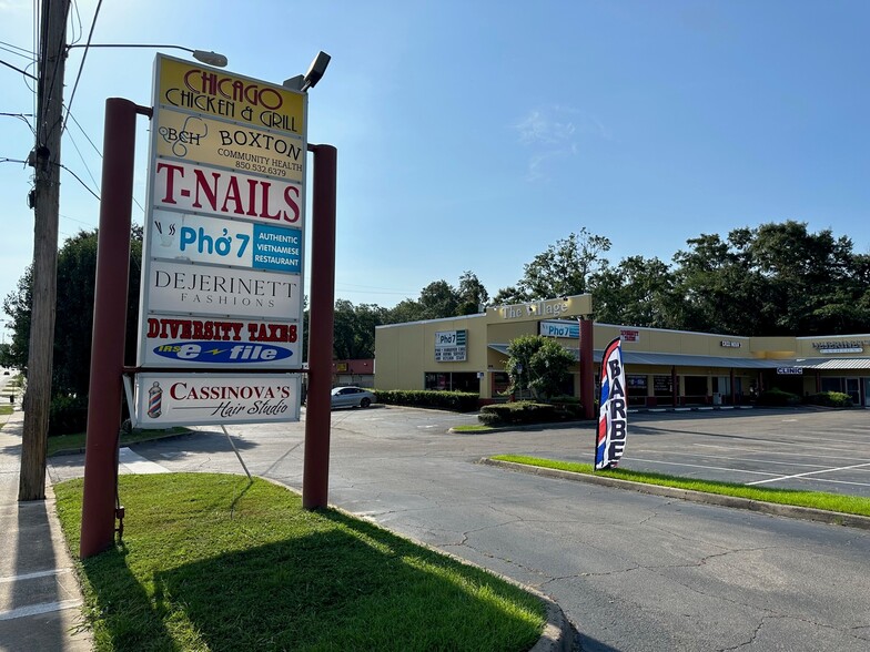 More Photos Of 2121 W Pensacola St, Tallahassee General Retail For Sale