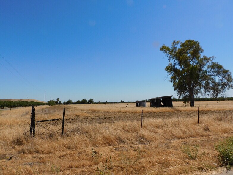More Photos Of 22492 Road 19, Chowchilla Land For Sale