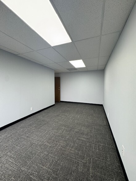 More Photos Of 7111 Garden Grove Blvd, Garden Grove Office For Lease