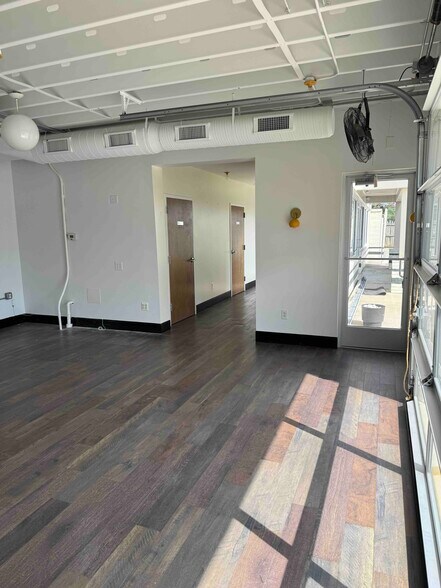 More Photos Of 1600 Princess Anne St, Fredericksburg Storefront Retail Office For Sale
