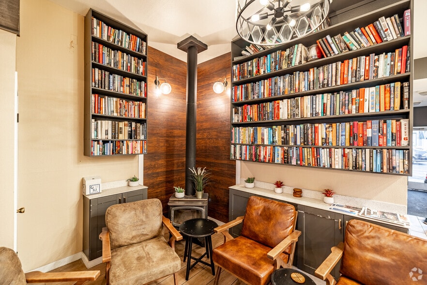 More Photos Of 34114 Pacific Coast Hwy, Dana Point Freestanding For Lease