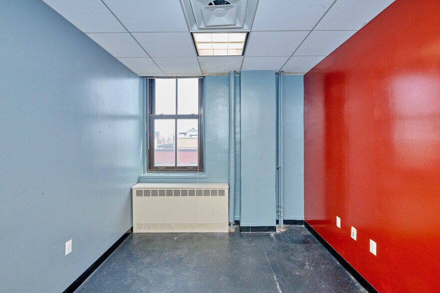 More Photos Of 369 E 149th St, Bronx Office For Lease