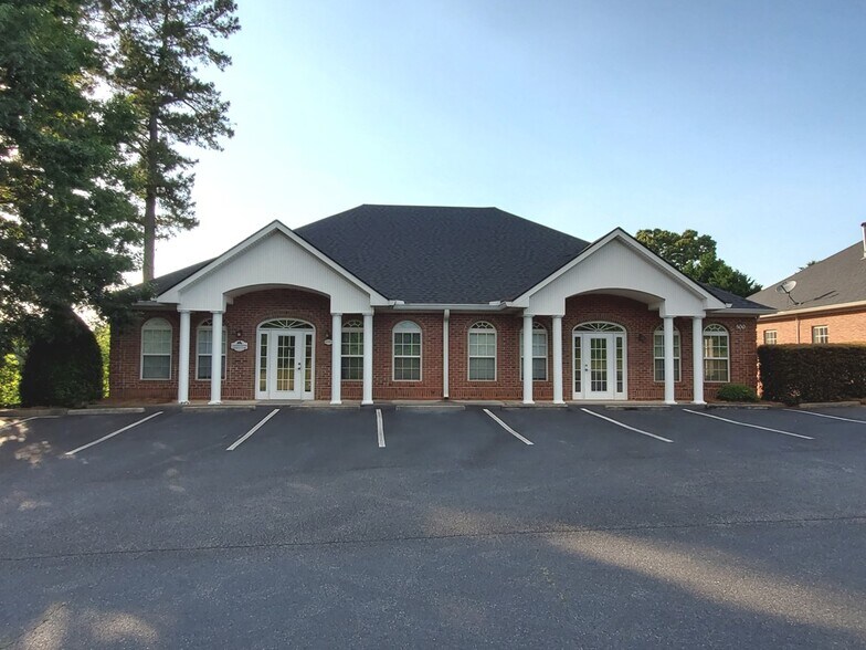 Primary Photo Of 500 Pirkle Ferry Rd, Cumming Office For Lease