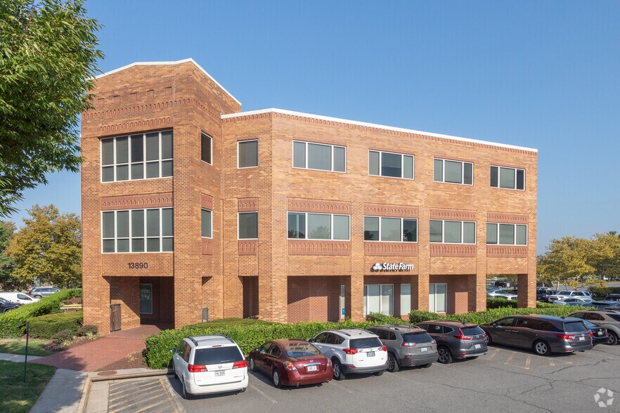 More Photos Of 13810-13860 Braddock Rd, Centreville Unknown For Lease