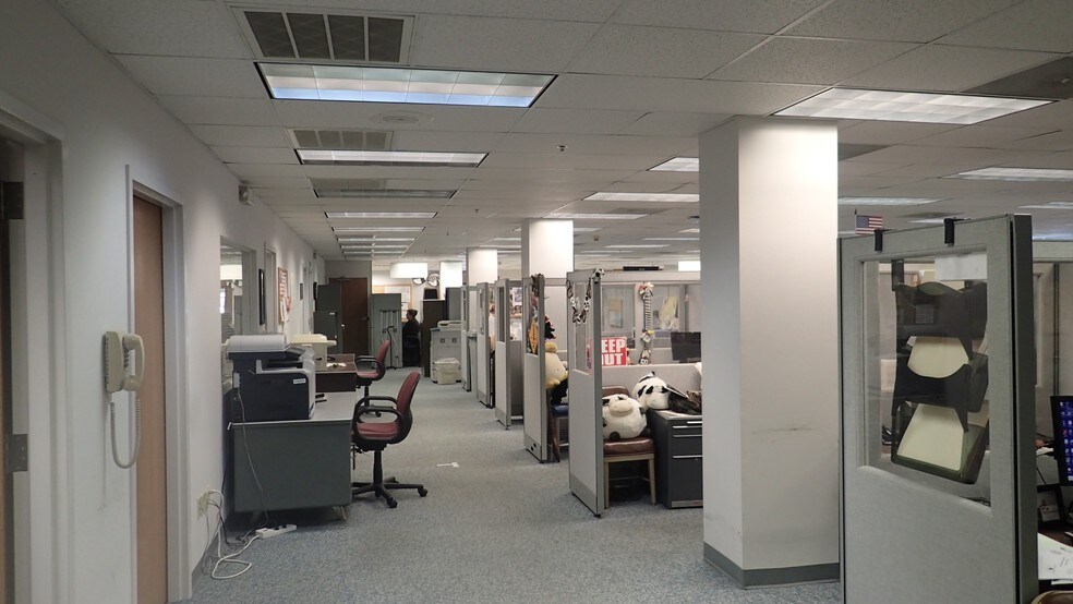 More Photos Of 75 S Main St, Phillipsburg Office For Lease