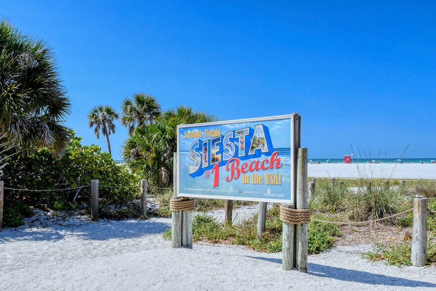 More Photos Of 5610 AVENIDA DEL MARE, Sarasota Specialty For Sale