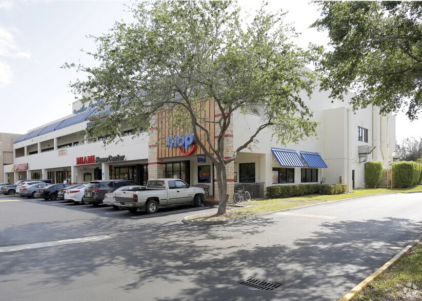More Photos Of 11915-11975 S Dixie Hwy, Pinecrest Storefront Retail Office For Lease