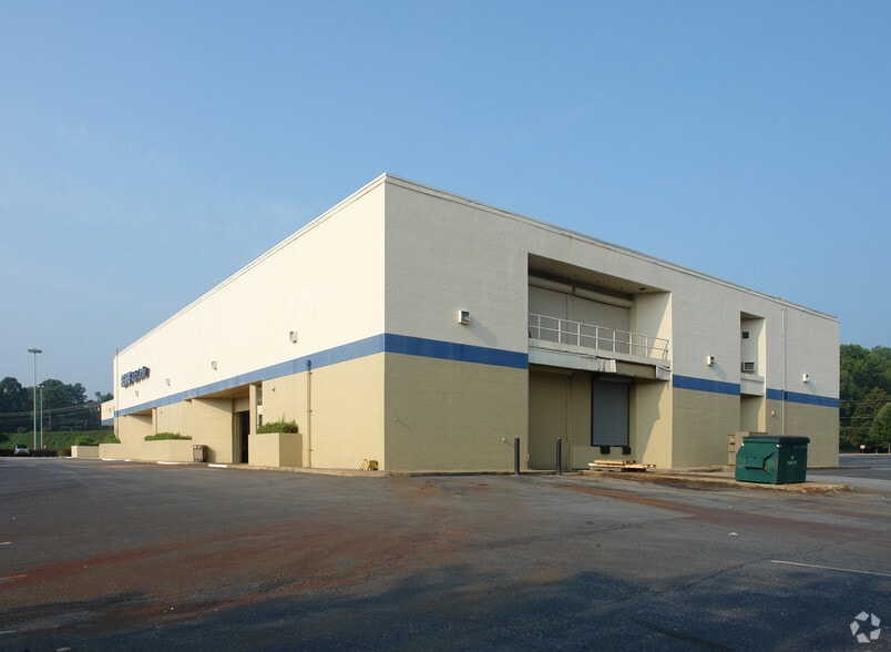 More Photos Of 2231 Henderson Mill Rd NE, Atlanta Auto Repair For Sale