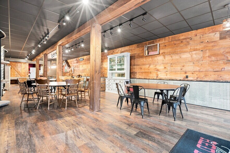More Photos Of 106 S State St, Geneseo Storefront Retail Office For Sale