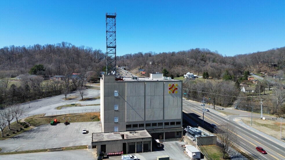 Primary Photo Of 3417 N Roan St, Johnson City Office Residential For Sale