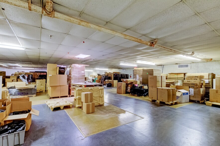 More Photos Of 6801 N 54th St, Tampa Warehouse For Sale