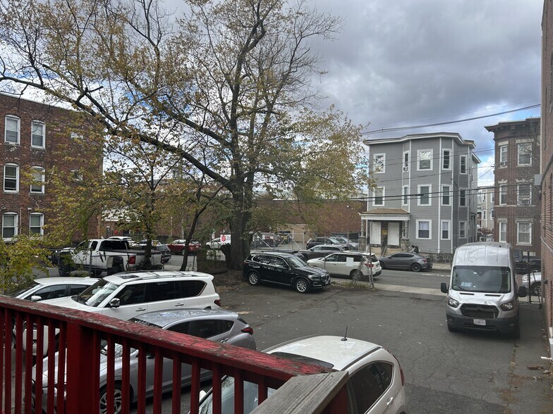 More Photos Of 22 Washington Ave, Chelsea Restaurant For Sale