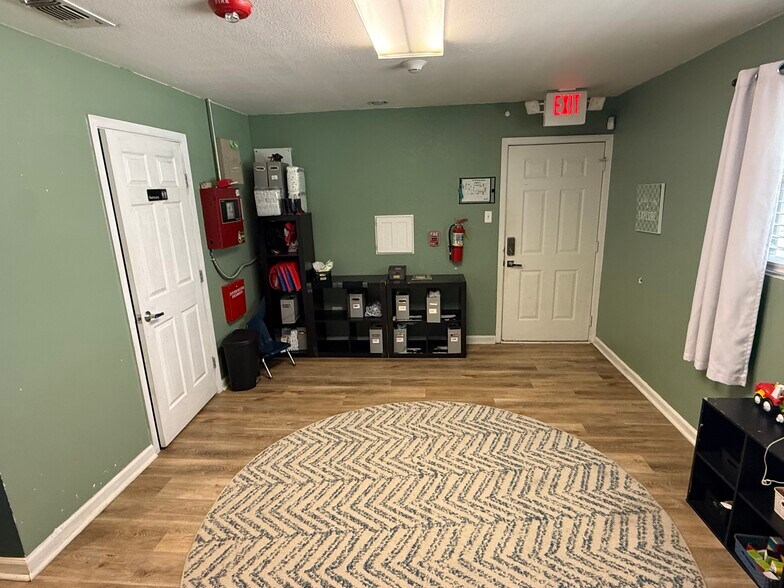 More Photos Of 2527 Fm 691, Denison Medical For Sale