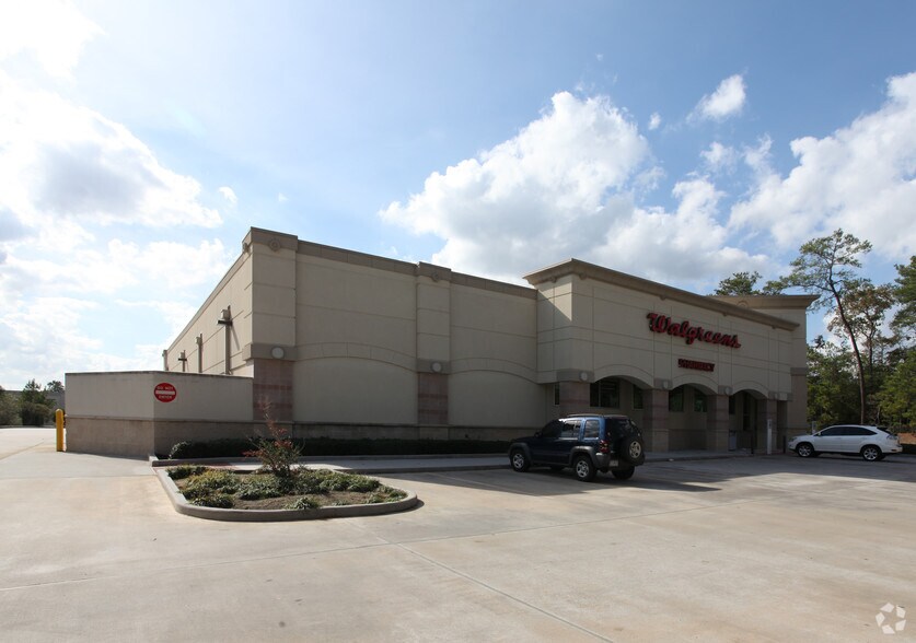 More Photos Of 6467 Woodlands Pky, The Woodlands Drugstore For Sale