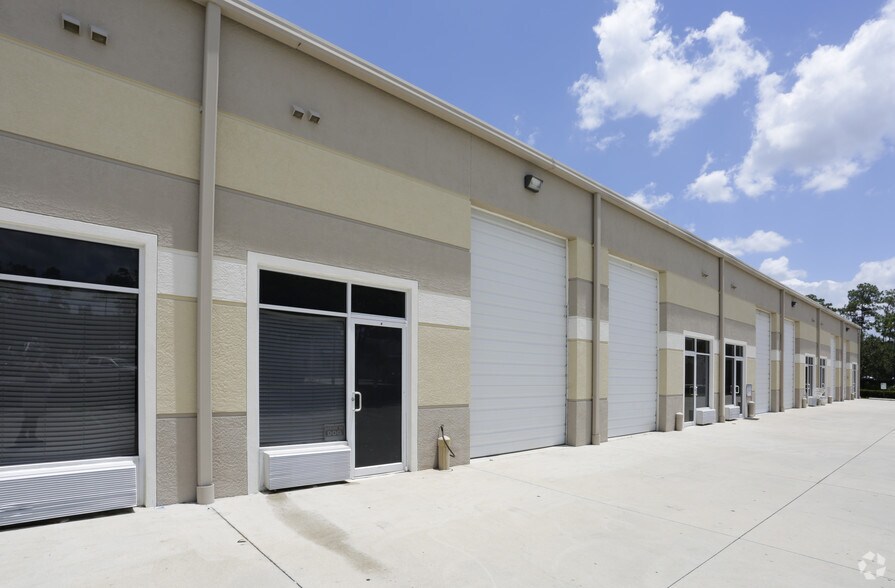 More Photos Of 28720 S Diesel Dr, Bonita Springs Warehouse For Lease