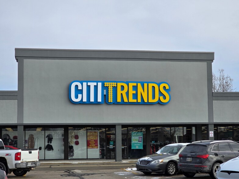 More Photos Of 12532-12782 Rockside Rd, Garfield Heights Unknown For Lease