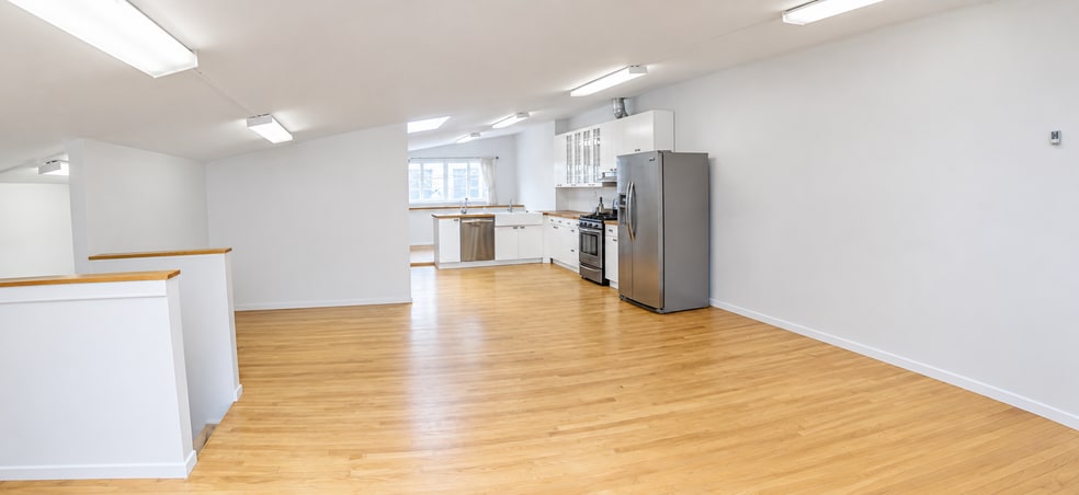 More Photos Of 43-45 Norfolk St, San Francisco Warehouse For Sale