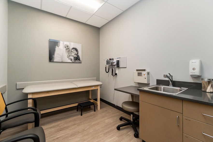 More Photos Of 622 Union Blvd, Allentown Medical For Lease