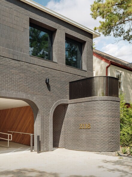 More Photos Of 2116 Bissonnet, Houston Loft Creative Space For Lease