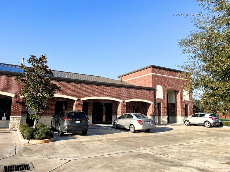 More Photos Of 20303 S University Blvd, Missouri City Medical For Lease
