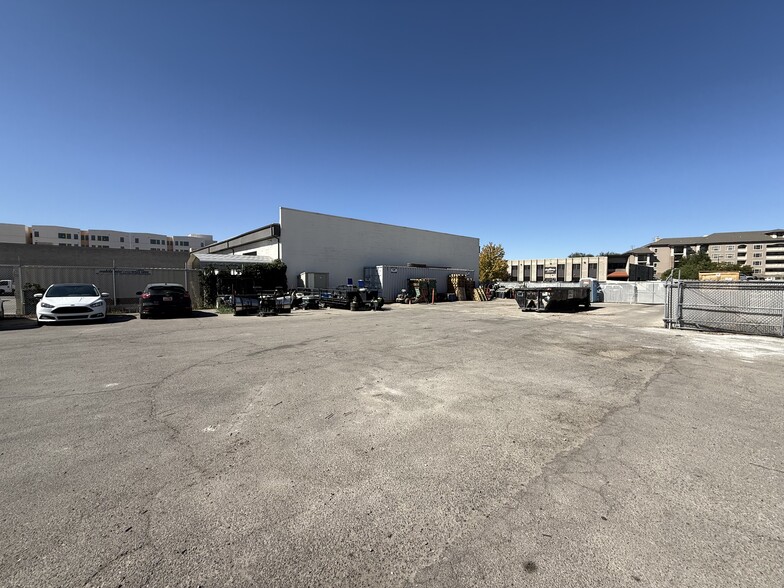 More Photos Of 3995 Howick St, Murray Warehouse For Lease