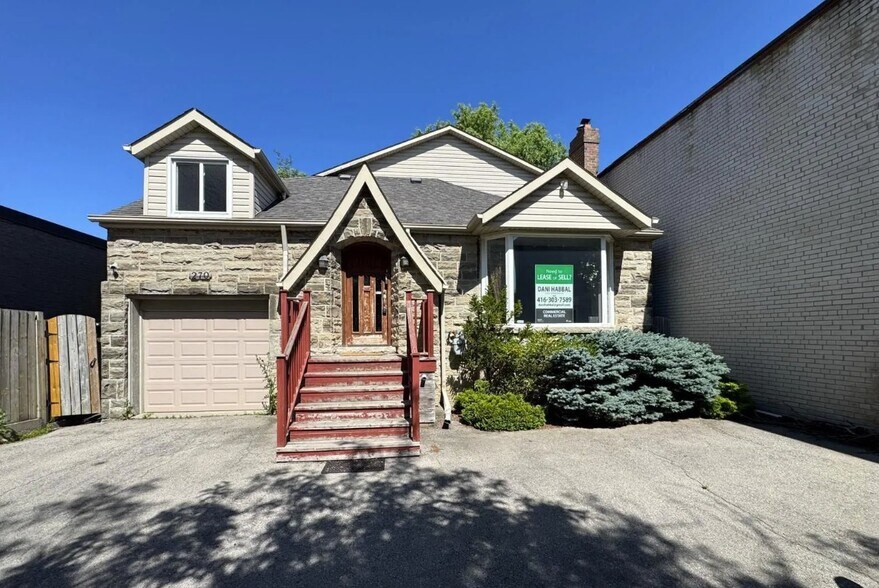 Primary Photo Of 270 Lakeshore Rd E, Mississauga Storefront Retail Office For Lease