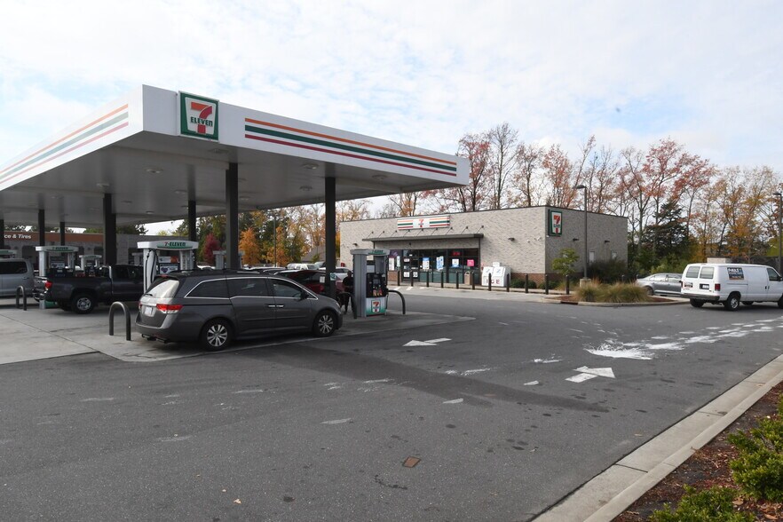 More Photos Of 3085 Highway 160 W, Fort Mill Service Station For Sale